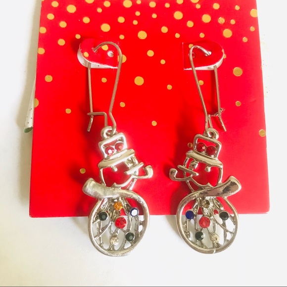 Jewelry - 🎀2/$15 🎀 Boutique holiday earrings
